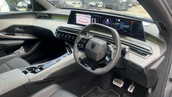Peugeot 3008 73kWh GT SUV 5dr Electric Auto (210 ps)