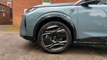 Peugeot 3008 73kWh GT SUV 5dr Electric Auto (210 ps)