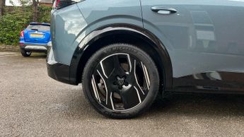 Peugeot 3008 73kWh GT SUV 5dr Electric Auto (210 ps)