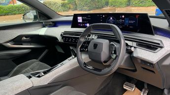 Peugeot 5008 73kWh GT SUV 5dr Electric Auto (210 ps)