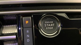 Peugeot 3008 73kWh GT SUV 5dr Electric Auto (210 ps)