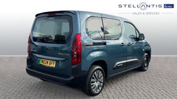 Citroen Berlingo 52kWh PLUS M MPV 5dr Electric Auto (7.4kW Charger) (136 ps)
