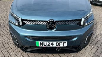 Citroen Berlingo 52kWh PLUS M MPV 5dr Electric Auto (7.4kW Charger) (136 ps)