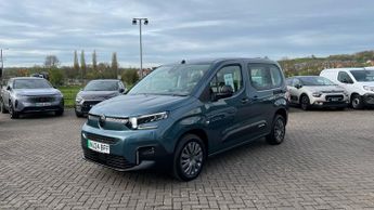 Citroen Berlingo 52kWh PLUS M MPV 5dr Electric Auto (7.4kW Charger) (136 ps)