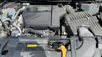 Nissan Qashqai 1.5 h e-POWER Kuro Edition SUV 5dr Petrol Hybrid Auto Euro 6 (s/