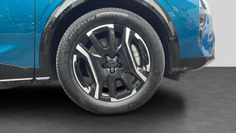 Peugeot 3008 73kWh GT SUV 5dr Electric Auto (210 ps)