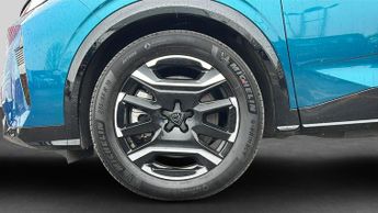 Peugeot 3008 73kWh GT SUV 5dr Electric Auto (210 ps)