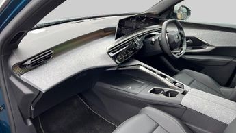 Peugeot 3008 73kWh GT SUV 5dr Electric Auto (210 ps)