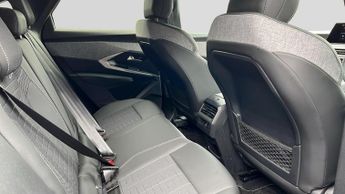 Peugeot 3008 73kWh GT SUV 5dr Electric Auto (210 ps)