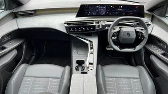 Peugeot 3008 73kWh GT SUV 5dr Electric Auto (210 ps)
