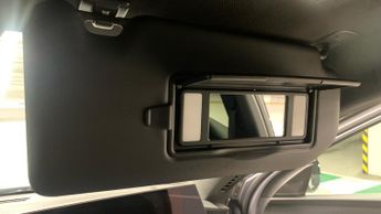 Peugeot 3008 73kWh GT SUV 5dr Electric Auto (210 ps)