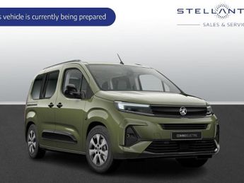 Vauxhall Combo 52kWh Design XL MPV 5dr Electric Auto (7.4kW Charger) (136 ps)