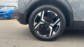 Peugeot 2008 54kWh First Edition SUV 5dr Electric Auto (11kW Charger) (156 ps