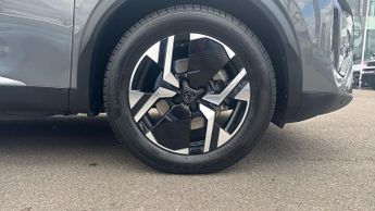 Peugeot 2008 54kWh First Edition SUV 5dr Electric Auto (11kW Charger) (156 ps