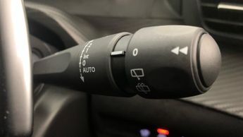 Peugeot 2008 1.2 PureTech Allure Premium + SUV 5dr Petrol EAT Euro 6 (s/s) (1