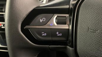 Peugeot 2008 1.2 PureTech Allure Premium + SUV 5dr Petrol EAT Euro 6 (s/s) (1