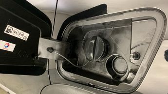 Peugeot 2008 1.2 PureTech Allure Premium + SUV 5dr Petrol EAT Euro 6 (s/s) (1