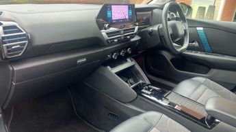 Citroen C4 50kWh Shine Hatchback 5dr Electric Auto (136 ps)
