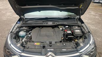 Citroen C4 50kWh Shine Hatchback 5dr Electric Auto (136 ps)
