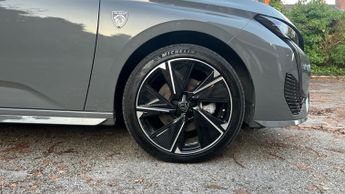 Peugeot 308 Sw 54kWh GT Estate 5dr Electric Auto (156 ps)