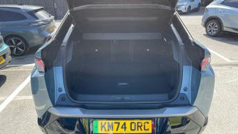 Peugeot 3008 73kWh GT SUV 5dr Electric Auto (210 ps)