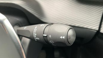 Peugeot 208 1.2 HYBRID Allure e-DSC6 Euro 6 (s/s) 5dr