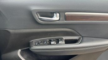 Renault Koleos 2.0 dCi GT Line SUV 5dr Diesel X-Trn A7 4WD Euro 6 (s/s) (175 ps