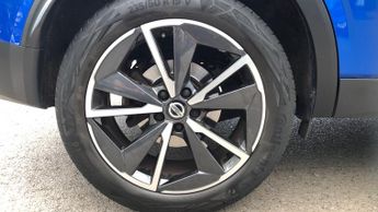 Nissan Qashqai 1.3 DIG-T MHEV Tekna SUV 5dr Petrol Hybrid XTRON Euro 6 (s/s) (1