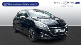 Peugeot 208 1.2 PureTech Tech Edition Hatchback 5dr Petrol Manual Euro 6 (s/