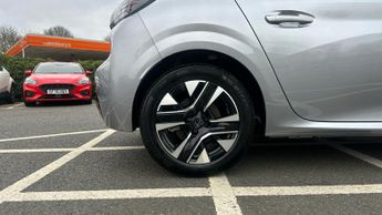 Peugeot 208 50kWh Allure Auto 5dr (7.4kW Charger)