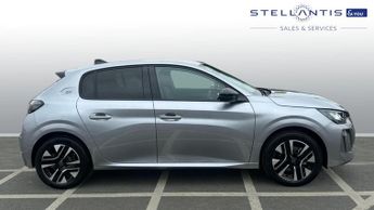 Peugeot 208 50kWh Allure Auto 5dr (7.4kW Charger)