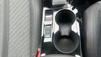 Peugeot 208 50kWh Allure Auto 5dr (7.4kW Charger)