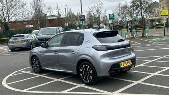 Peugeot 208 50kWh Allure Auto 5dr (7.4kW Charger)