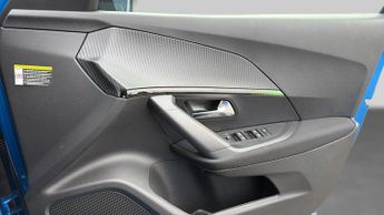 Peugeot 2008 50kWh Active Auto 5dr (7kW Charger)