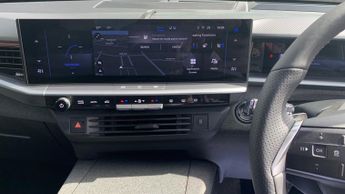 Vauxhall Grandland 1.2 Ultimate SUV 5dr Petrol Hybrid e-DCT Euro 6 (s/s) (136 ps)