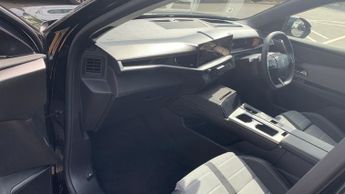 Vauxhall Grandland 1.2 Ultimate SUV 5dr Petrol Hybrid e-DCT Euro 6 (s/s) (136 ps)