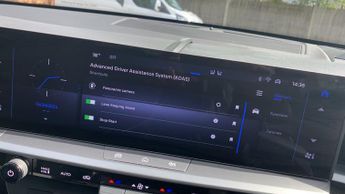 Vauxhall Grandland 1.2 Ultimate SUV 5dr Petrol Hybrid e-DCT Euro 6 (s/s) (136 ps)