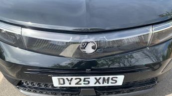 Vauxhall Grandland 1.2 Ultimate SUV 5dr Petrol Hybrid e-DCT Euro 6 (s/s) (136 ps)