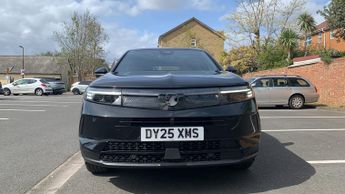 Vauxhall Grandland 1.2 Ultimate SUV 5dr Petrol Hybrid e-DCT Euro 6 (s/s) (136 ps)
