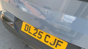 Vauxhall Grandland 1.2 Ultimate SUV 5dr Petrol Hybrid e-DCT Euro 6 (s/s) (136 ps)