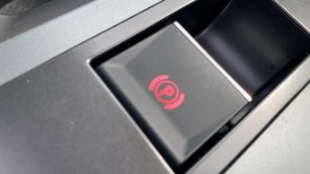 Vauxhall Grandland Electric 73kWh Ultimate SUV 5dr Electric Auto (213 ps)