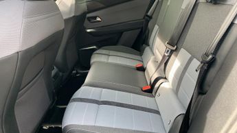 Vauxhall Grandland Electric 73kWh Ultimate SUV 5dr Electric Auto (213 ps)