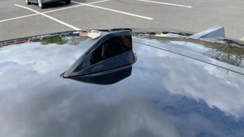 Vauxhall Grandland Electric 73kWh Ultimate SUV 5dr Electric Auto (213 ps)