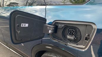 Vauxhall Grandland Electric 73kWh Ultimate SUV 5dr Electric Auto (213 ps)