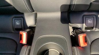 Mercedes-benz C Class 2.1 C250d AMG Line (Premium Plus) Coupe 2dr Diesel G-Tronic+ Eur