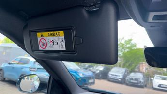 Peugeot 3008 73kWh GT SUV 5dr Electric Auto (210 ps)