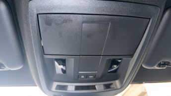 Peugeot 3008 73kWh GT SUV 5dr Electric Auto (210 ps)