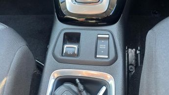 Vauxhall Corsa Electric 50kWh SE Premium Hatchback 5dr Electric Auto (136 ps)