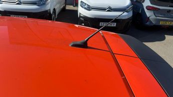 Vauxhall Corsa Electric 50kWh SE Premium Hatchback 5dr Electric Auto (136 ps)