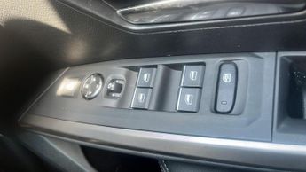 Peugeot 3008 73kWh GT SUV 5dr Electric Auto (210 ps)